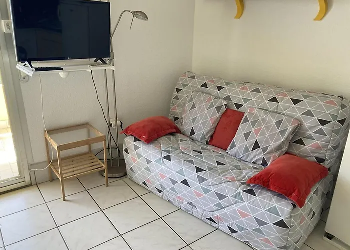 Confort, 4 Pers, Clim, Parking, - Fr-1-803-64 * Le Lavandou