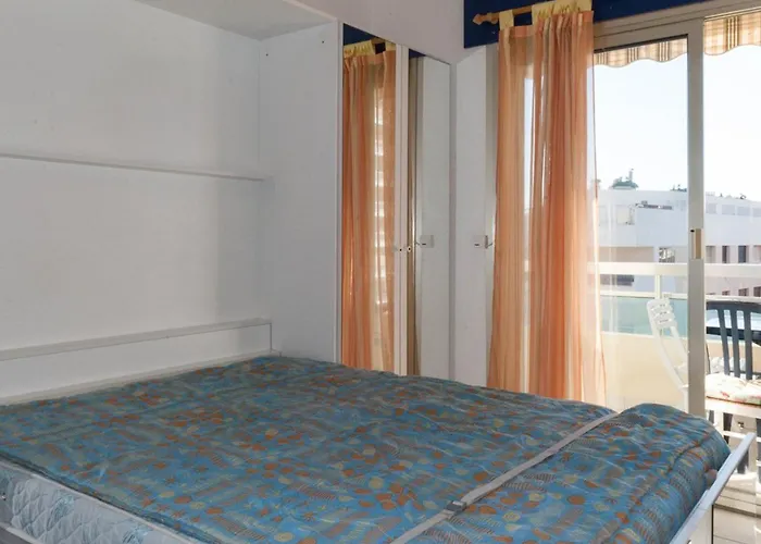 شقة Confort, 4 Pers, Clim, Parking, - Fr-1-803-64 لو لا فاندو